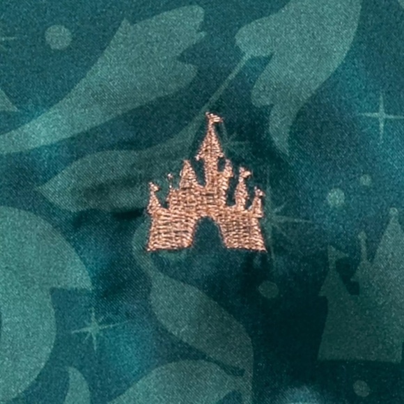 Disney Parks Fantasyland Castle Collection Kimono Robe Adult Size S NWT - Picture 3 of 3